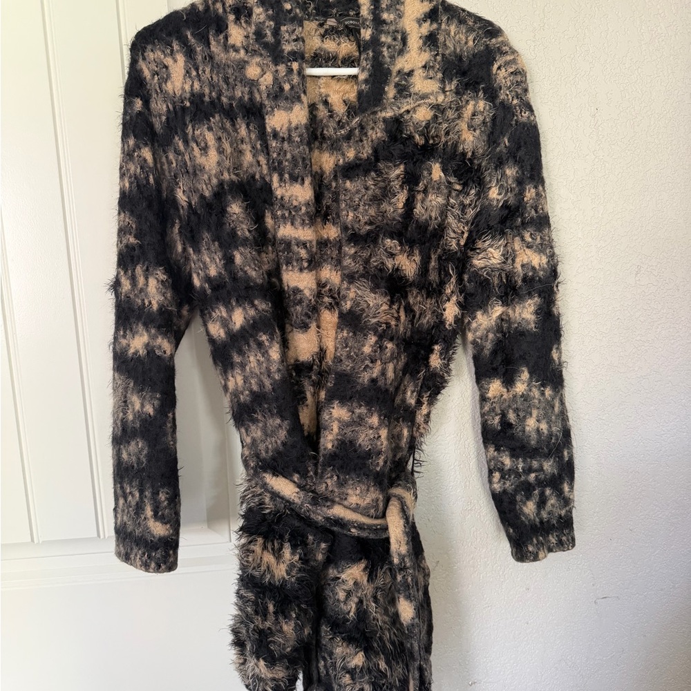 BCBGMaxAzria Black and Tan Textured Cardigan xs heavy